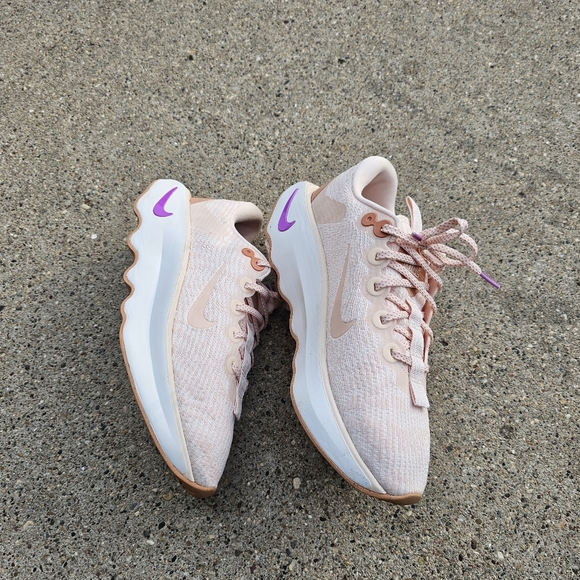 Nike Motiva - Picture 13 of 17